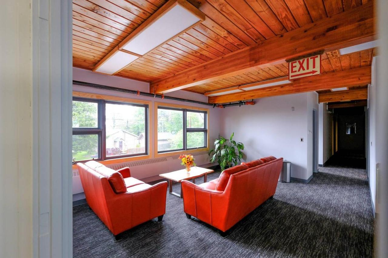 Seward Adventure Lodge Bagian luar foto
